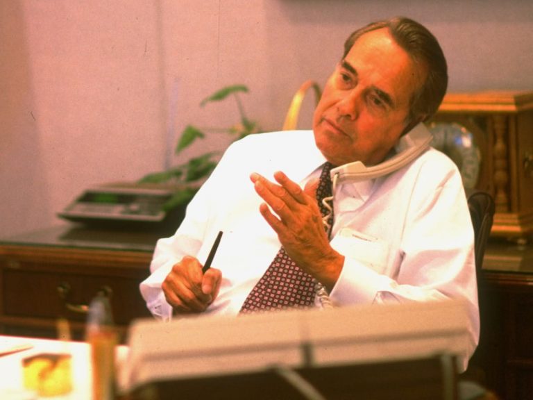 Powers Honors Senator Bob Dole Longtime Champion Of Disability Rights 